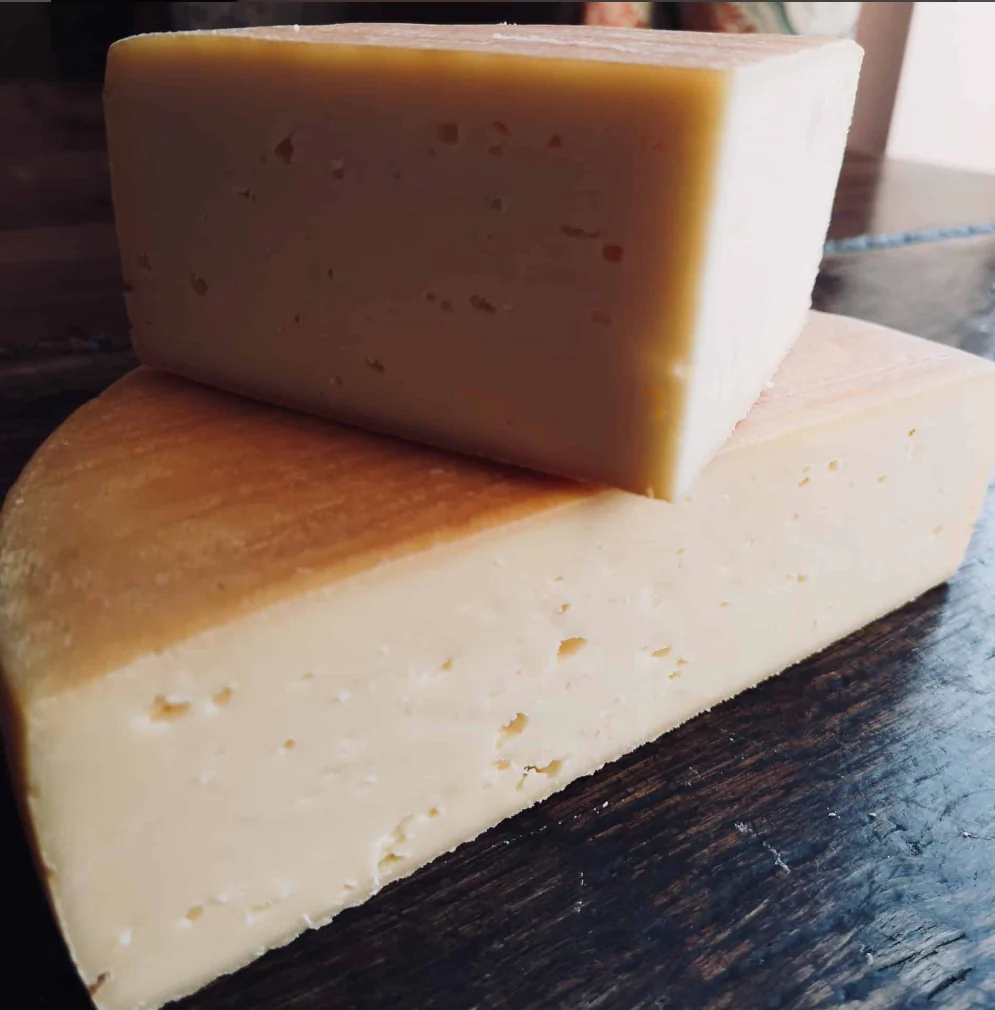 200g Cote Hill Lindum Cheese - Image 2