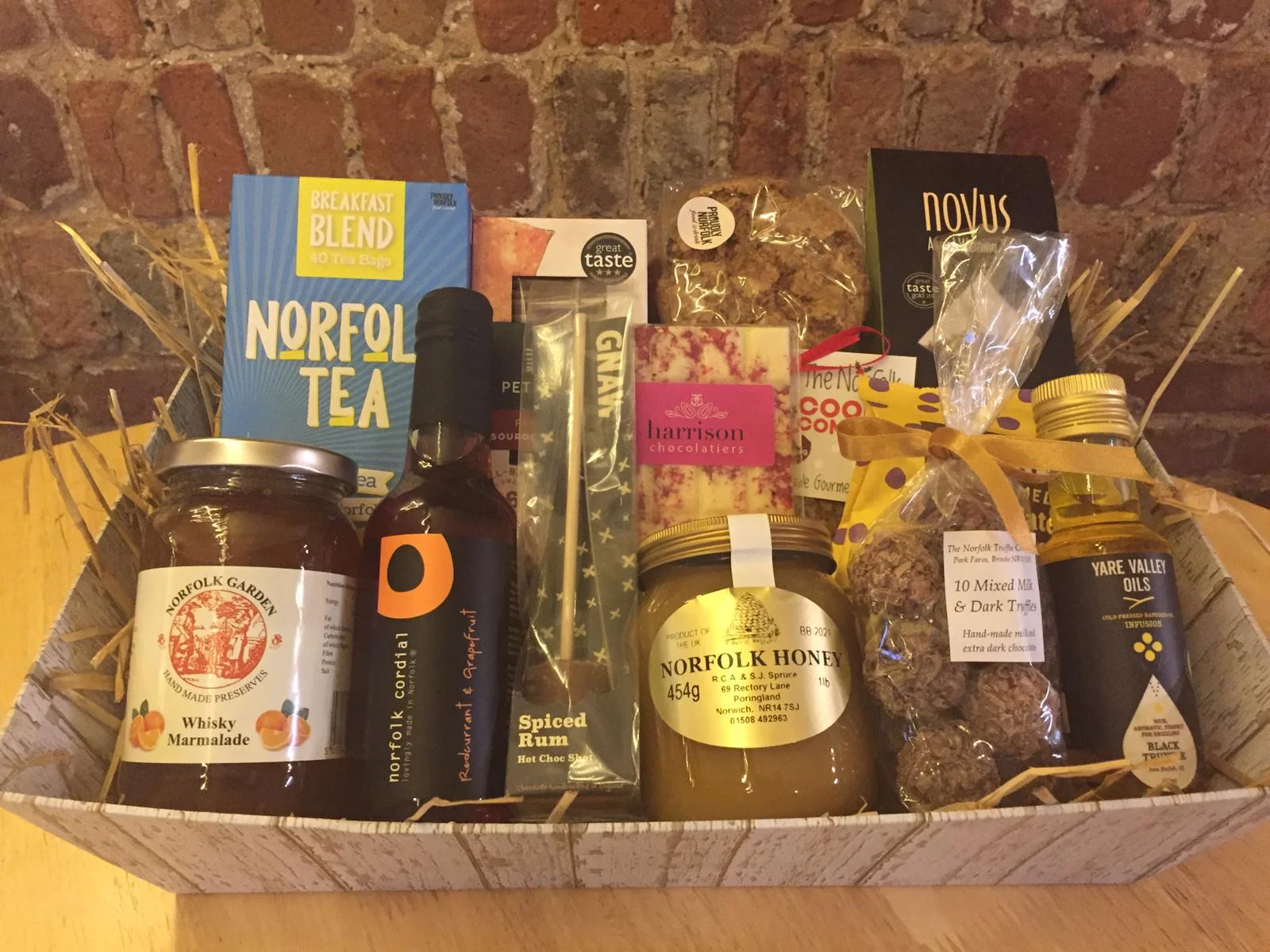 Hampers! - Image 7